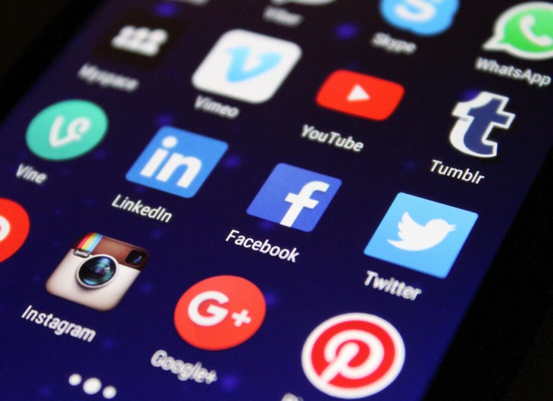 erros que as empresas cometem nas redes sociais